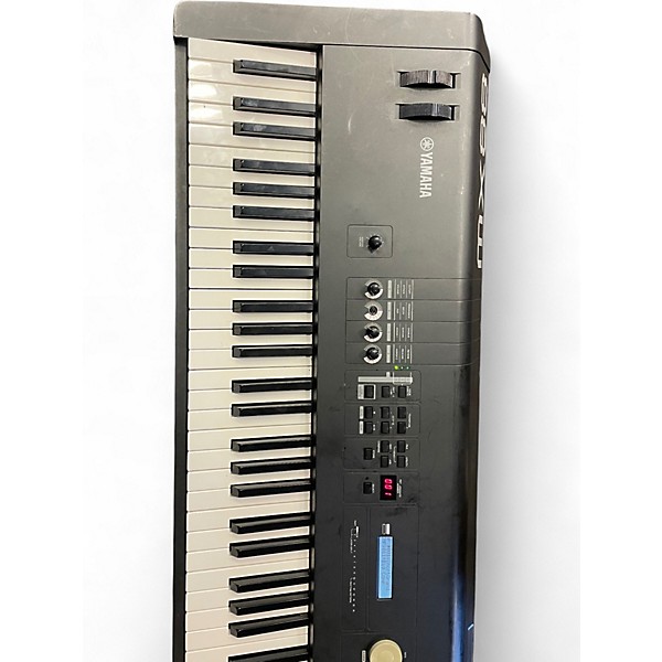 Used Yamaha MX88BK Synthesizer