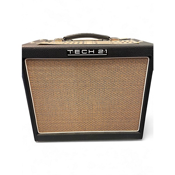 Used Tech 21 Trademark 10 Guitar Combo Amp