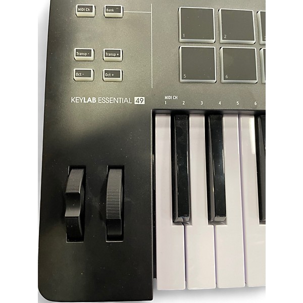 Used Arturia KAYLAB ESSENTIAL 49 MK3 MIDI Controller