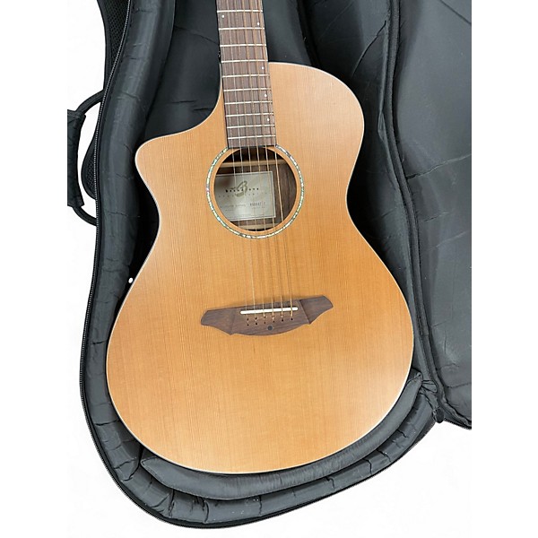 Used Breedlove AC250/CR Natural Acoustic Electric Guitar