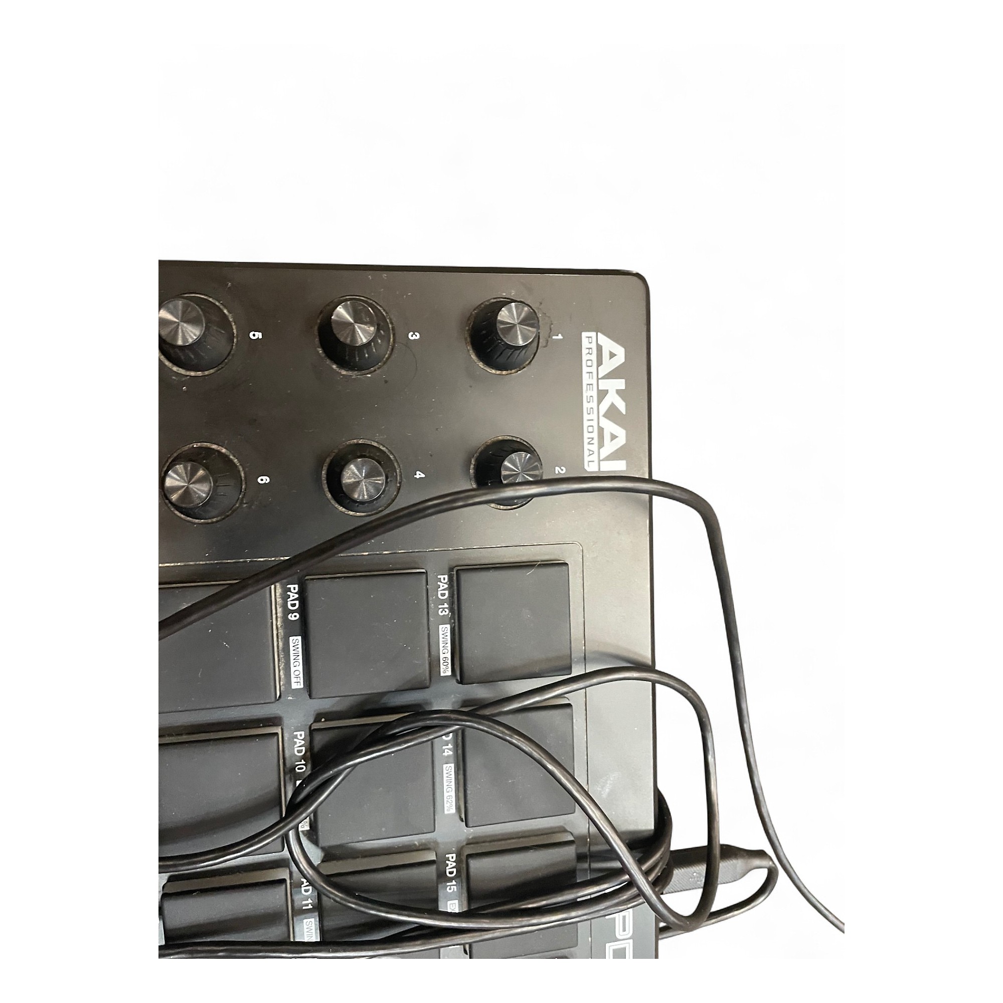 Used Akai Professional MPD218 MIDI Controller | Guitar Center