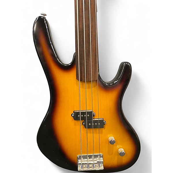 WASHBURN ベースギター　XB-100 Washburn XB-100 Bantam Series Electric Bass Guitar