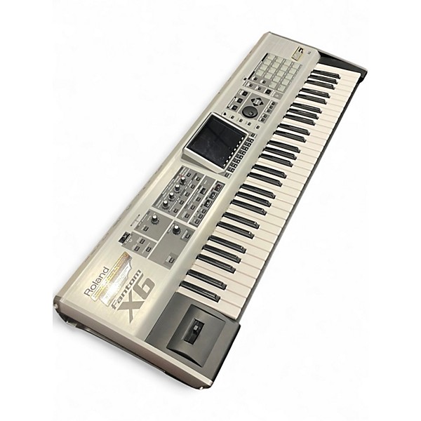 Used Roland Fantom X6 Keyboard Workstation