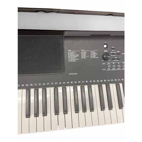 Used Yamaha ew300 Portable Keyboard