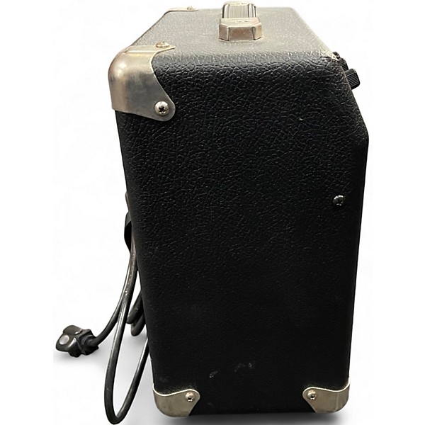 Used Starcaster by Fender STARCASTER 15G Battery Powered Amp