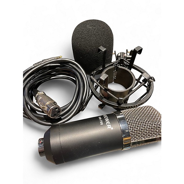 Used Neewer NW-700 Condenser Microphone
