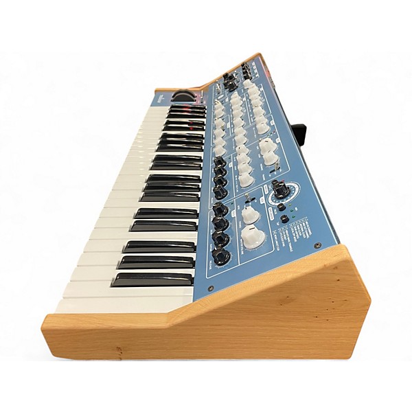 Used Vermona '14 Synthesizer