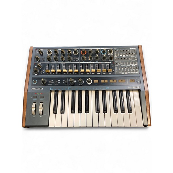 Used Arturia Minibrute 2 Synthesizer