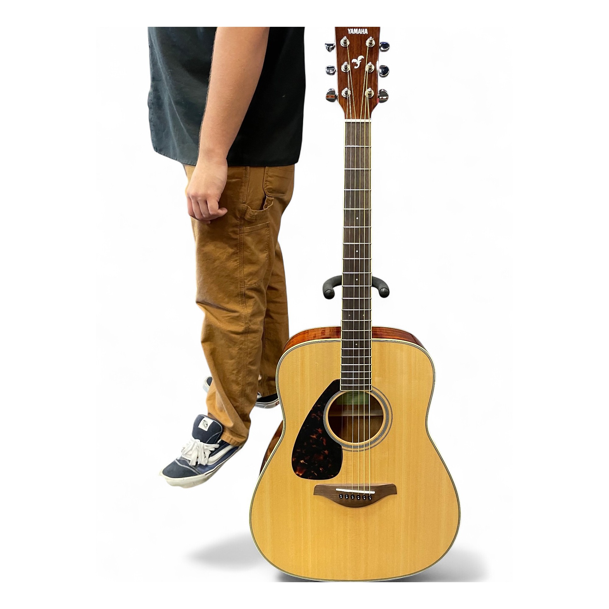 YAMAHA ( ヤマハ ) FG820 NATURAL Yamaha FG820 Dreadnought Acoustic Guitar with Case - Natural