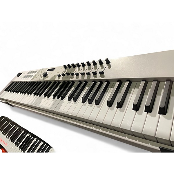 Used Arturia KEYLAB ESSENTIALS 88 MIDI Controller