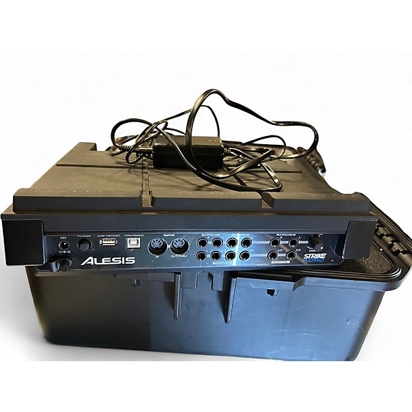 Used Alesis Strike Multipad with SKB case Drum Machine