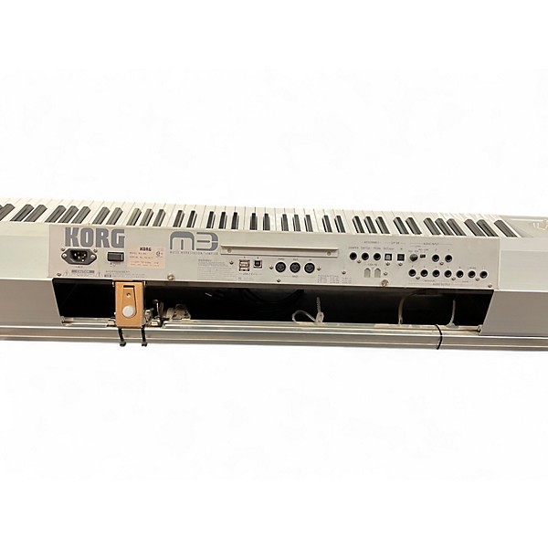 Used KORG M3 88 Key Keyboard Workstation