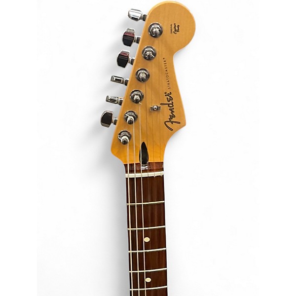 Used Fender SPECIAL EDITION PLAYER STRATOCASTER HSS Candy Red Burst Solid Body Electric Guitar