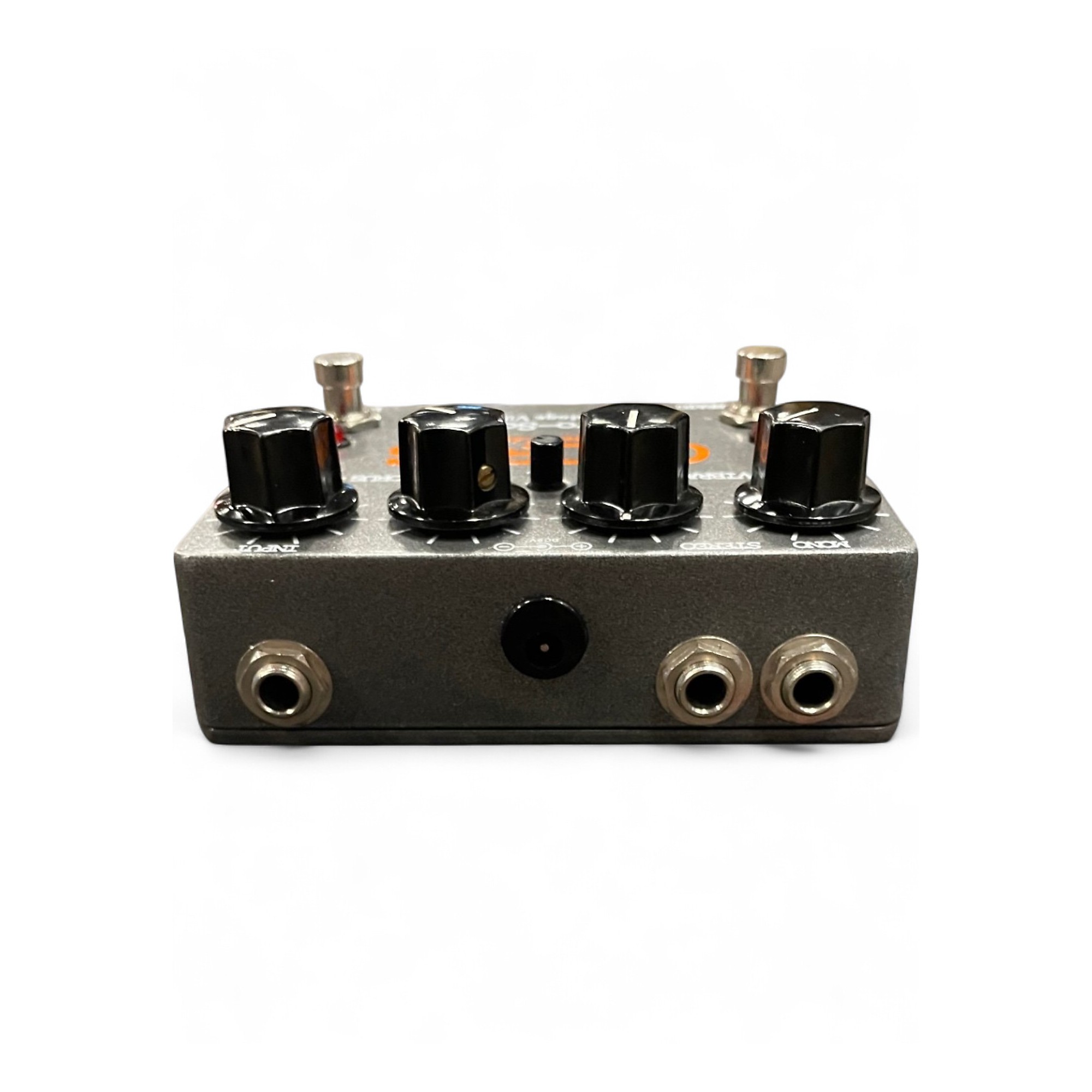 Used Retro-Sonic Chorus Stereo Vintage Vibes Effect Pedal | Guitar