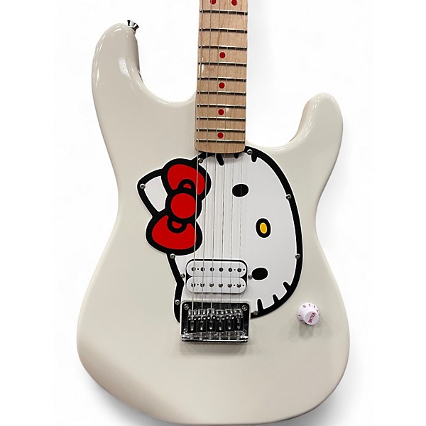 Used Squier Hello Kitty Stratocaster Single Hum Black With Kitty Pickguard Classic White Solid Body Electric Guitar