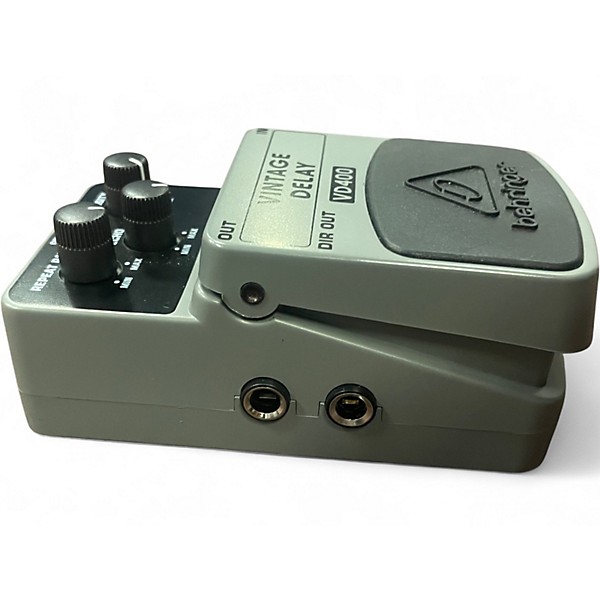 Used Behringer VD400 Vintage Delay Effect Pedal