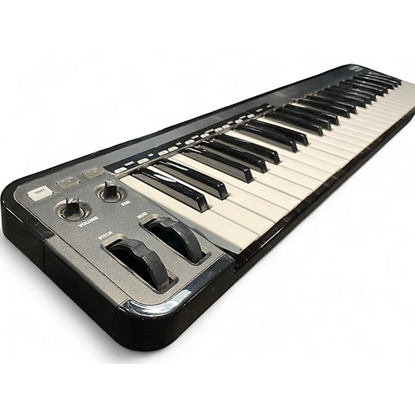 Used Line 6 Mobile Keys 49 MIDI Controller