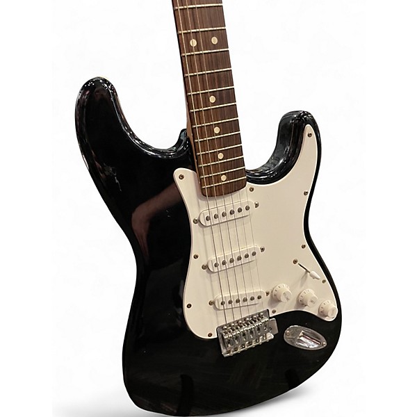 Used Fender SQUIER STRATOCASTER MIM Black Solid Body Electric Guitar