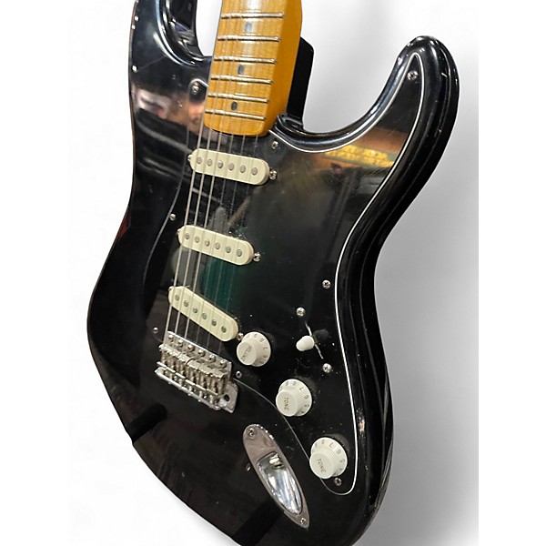 Used Fender Artist Series Eric Johnson Stratocaster Black Solid Body Electric Guitar