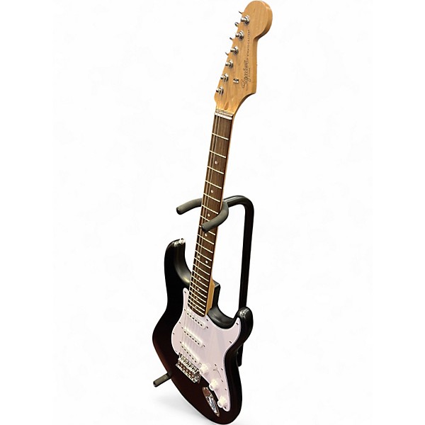 Used Squier DEBUT SERIES Satin Black Solid Body Electric Guitar