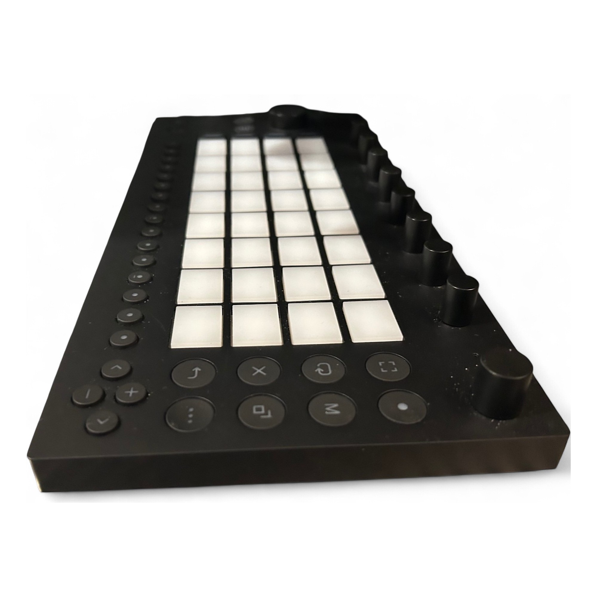 Ableton Move MIDIコントローラー Ableton Move グルーブボックス MIDIコントローラー エイブル
