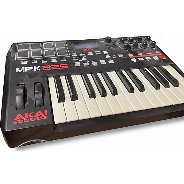 Used Akai Professional MPK225 25-Key MIDI Controller