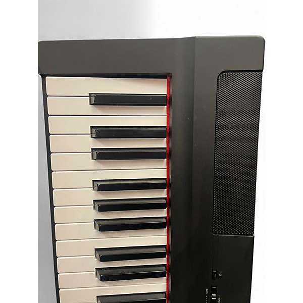 Used Yamaha P125 Digital Piano
