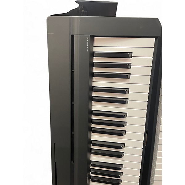 Used Yamaha P45 Stage Piano