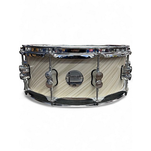 Used PDP by DW 5.5X14 Concept Series Snare Twisted Ivory Drum