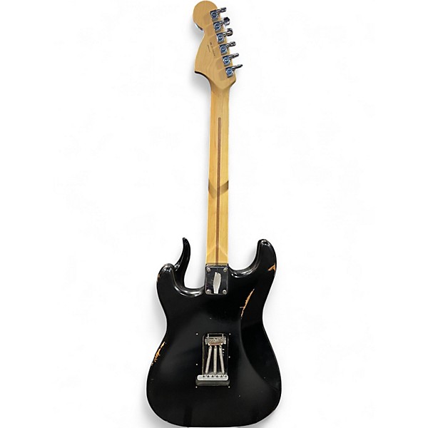 Used 2007 Fender STRATOCASTER Black and White Solid Body Electric Guitar