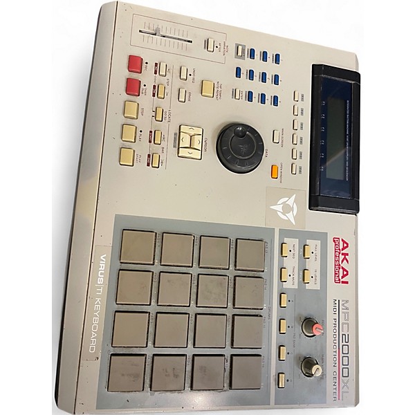 Used Akai Professional MPC 2000XL Production Controller