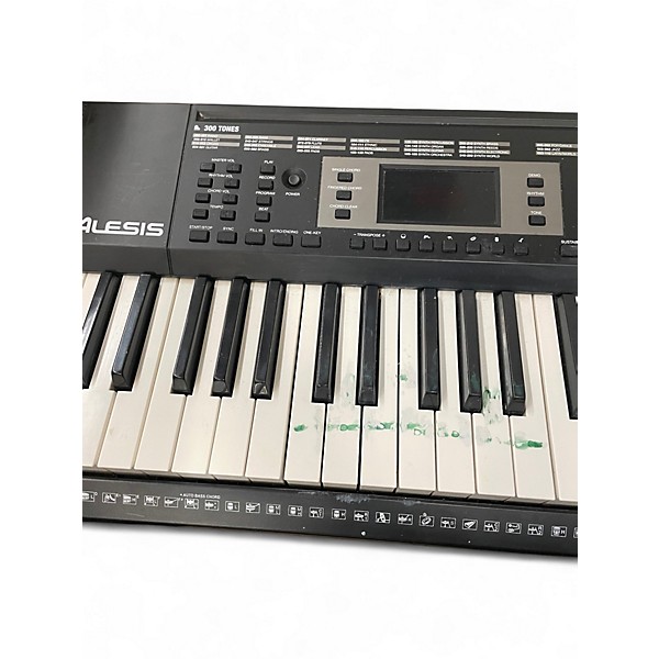 Used Alesis HARMONY 61 Portable Keyboard