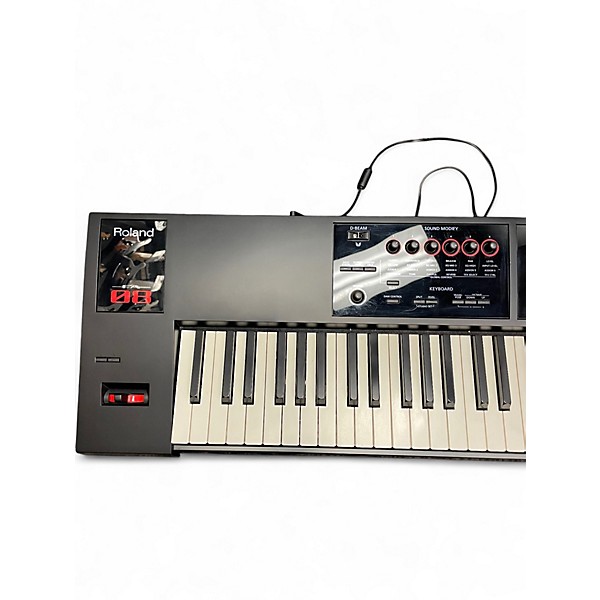 Used Roland FA08 Keyboard Workstation