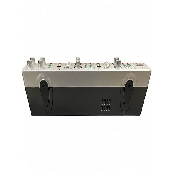 Used Behringer AMP800 MiniAMP 4-Channel Headphone Amp