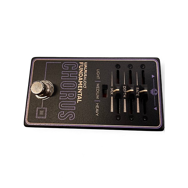 Used Walrus Audio fundamental chorus Effect Pedal