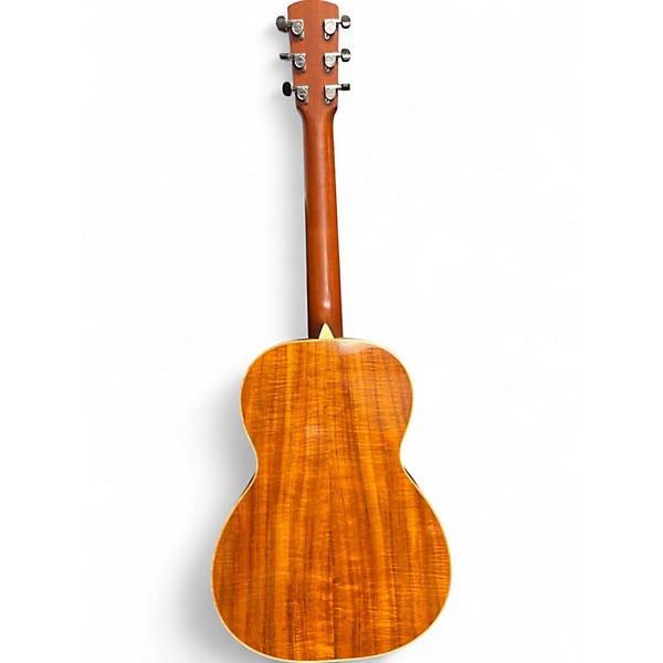 Used Larrivee P09 Parlor Natural Acoustic Guitar