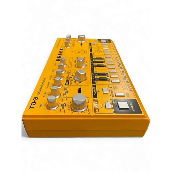Used Behringer TD-3-AM Synthesizer | Guitar Center