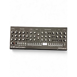 Used Roland SE02 Synthesizer