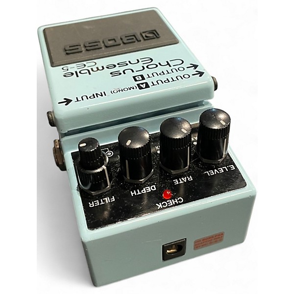 Used BOSS CE5 Chorus Ensemble Effect Pedal