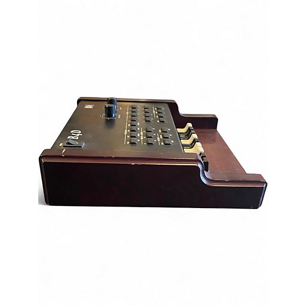 Used Native Instruments BOHM B4D DRAW BAR MIDI Controller