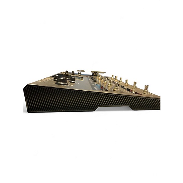 Used HeadRush pedal board Effect Processor