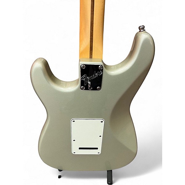 Vintage 1997 Fender American Standard Stratocaster Inca Silver Solid Body Electric Guitar