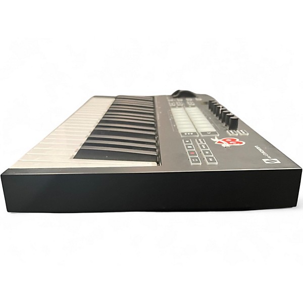 Used Novation launchkey 37 mkiii MIDI Controller