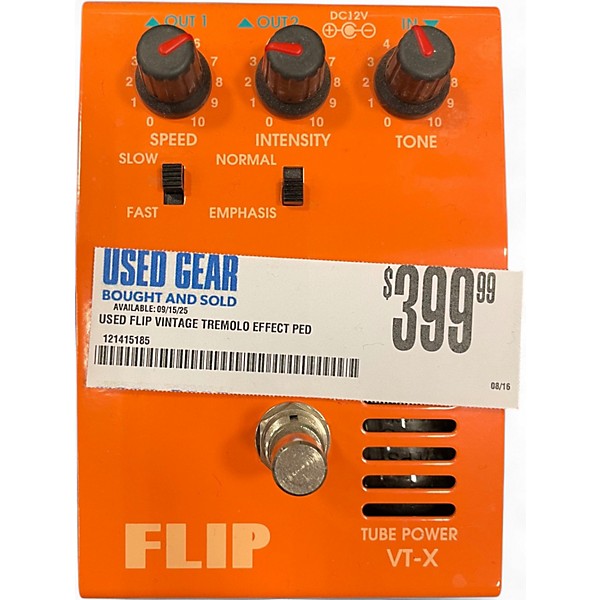 Used Flip VINTAGE TREMOLO Effect Pedal