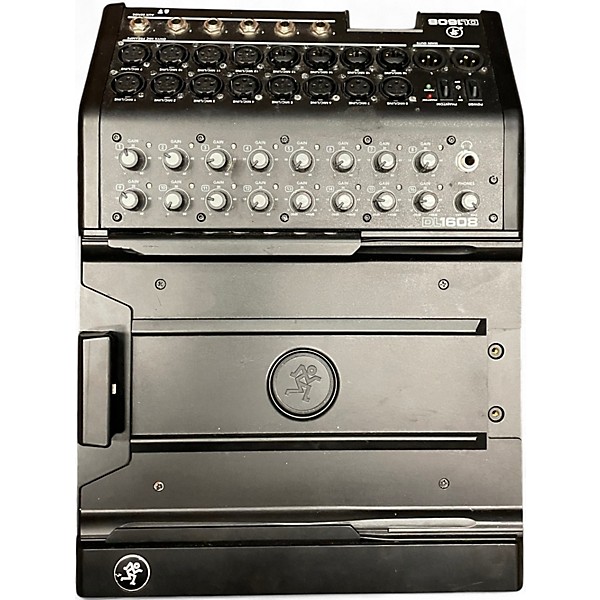 Used Mackie DL1608 Digital Mixer