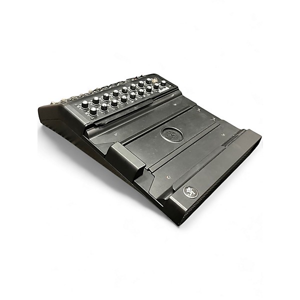 Used Mackie DL1608 Digital Mixer
