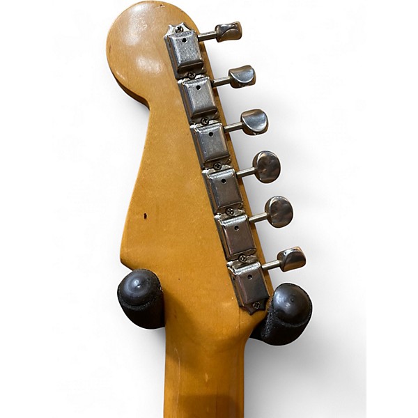 Vintage 1987 Fender ST-62 Candy Apple Red Solid Body Electric Guitar