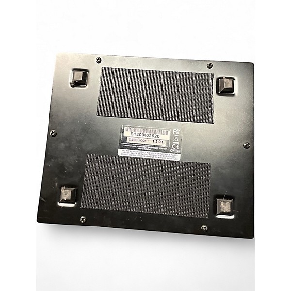 Used Behringer VM1 Vintage Time Machine Effect Pedal