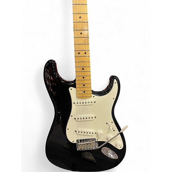 Used Fender American Standard Stratocaster Black Solid Body Electric Guitar