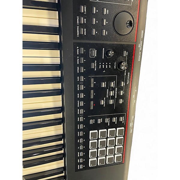 Used Roland Fantom 08 Keyboard Workstation